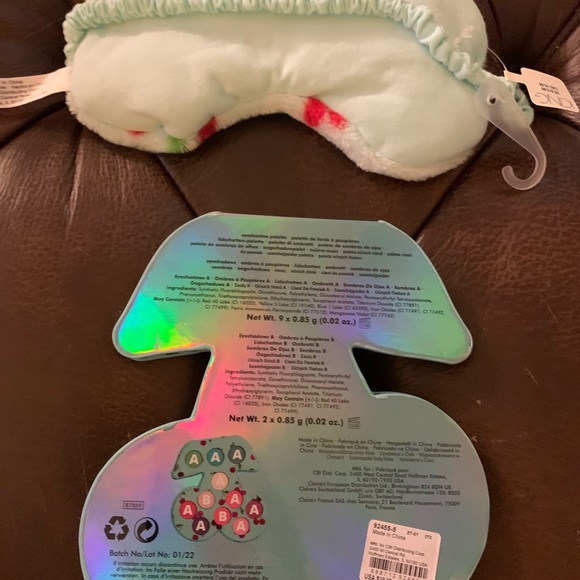 Cherry 🍒 pack! Eyeshadow & sleep mask, - Picture 3 of 6